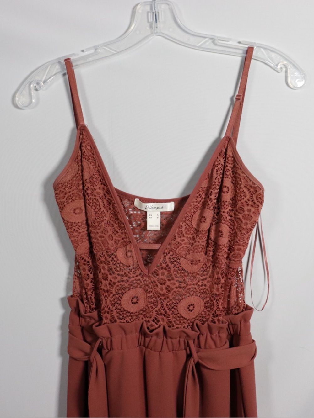 ReVamped Rust Lace Jumpsuit Women’s Small Wide Leg Belted Romper - Picture 3 of 9